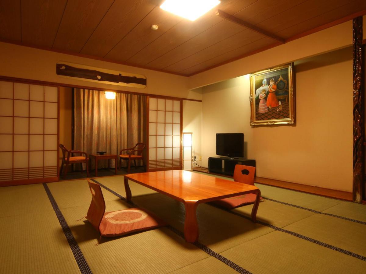 Hotel Omodaka 야마노우치 외부 사진